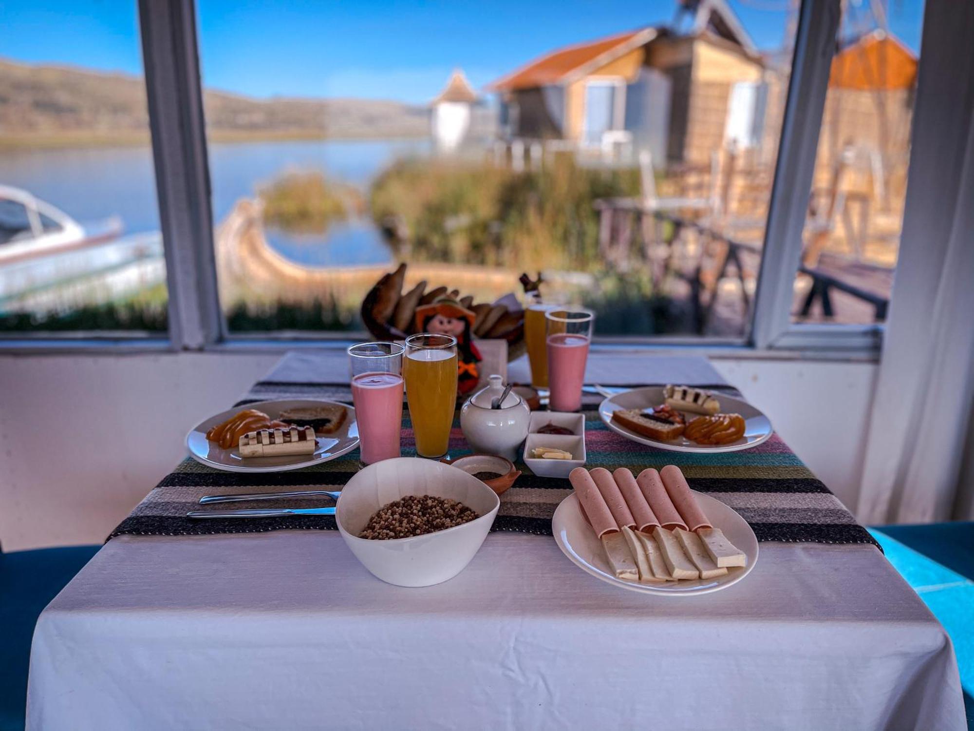 Uros Kay Pacha Lodge Puno Eksteriør bilde