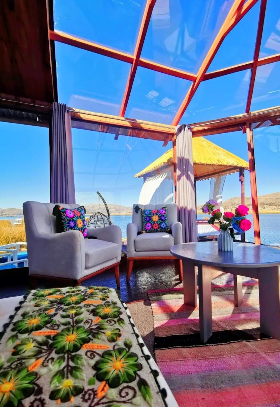 Uros Kay Pacha Lodge Puno Rom bilde