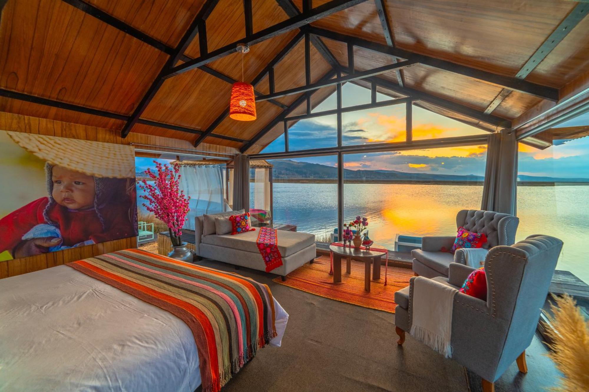 Uros Kay Pacha Lodge Puno Rom bilde