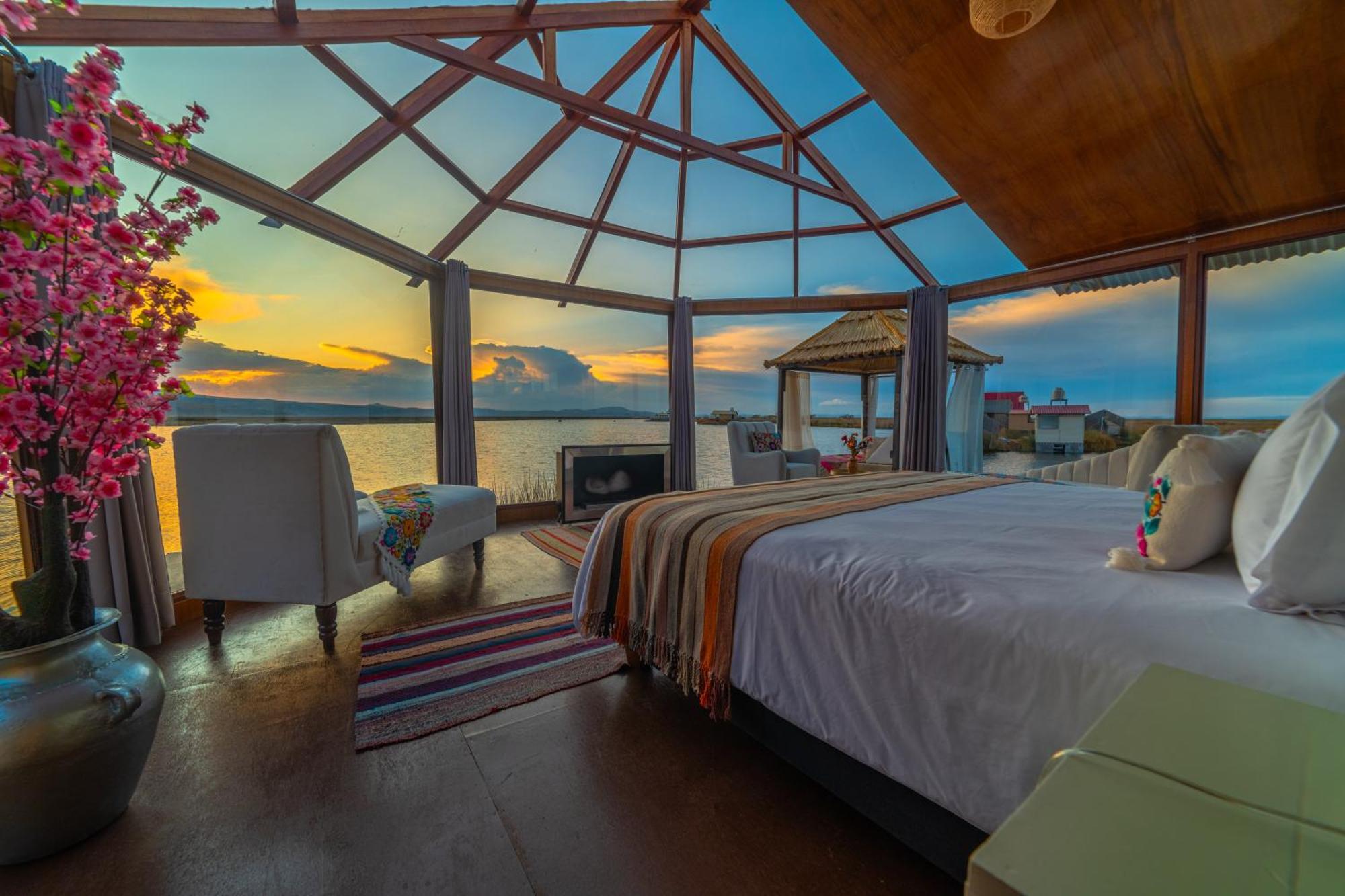 Uros Kay Pacha Lodge Puno Rom bilde